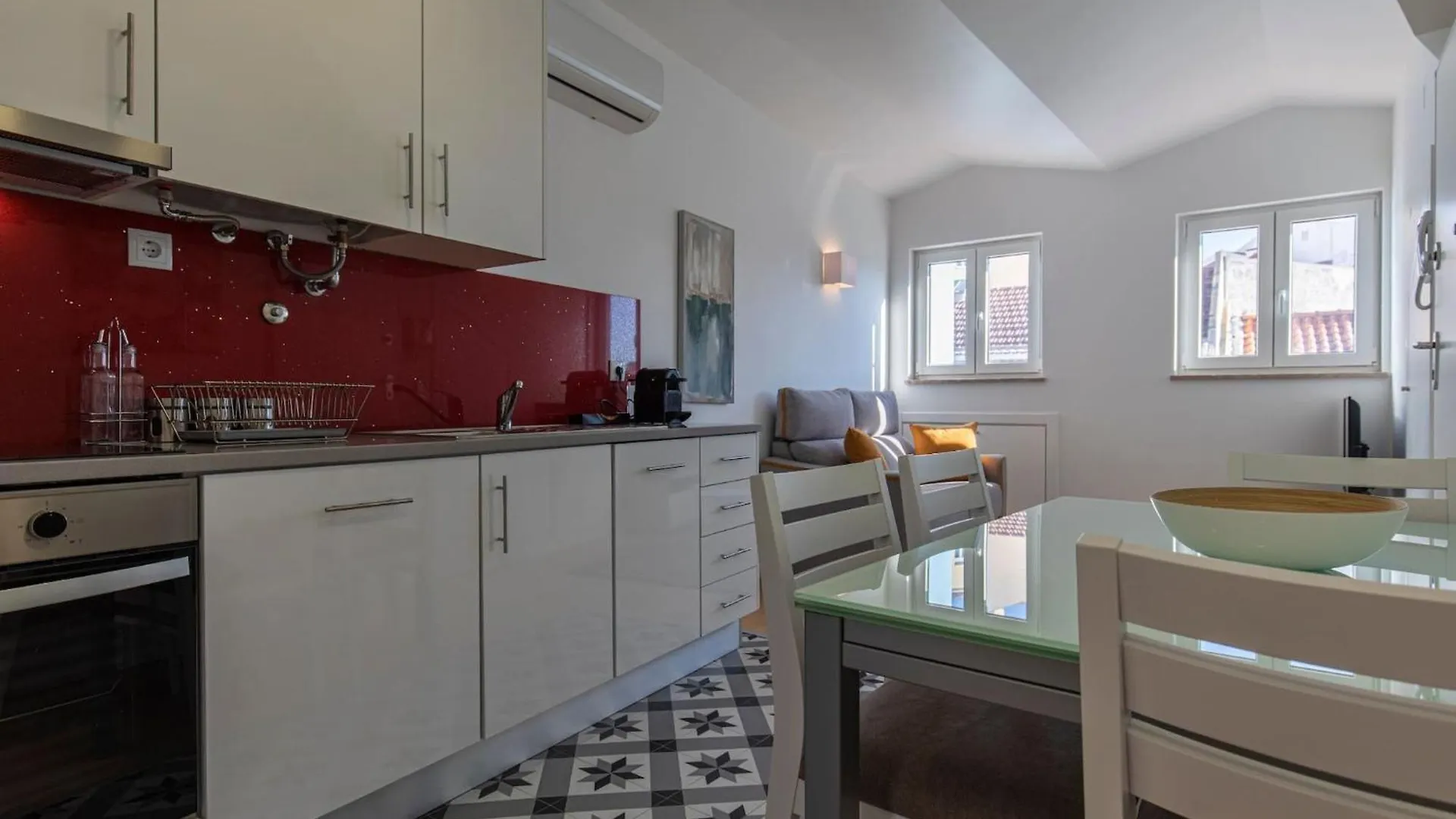 Trv Da Gloria 14 Apartment Lisbon 0*,